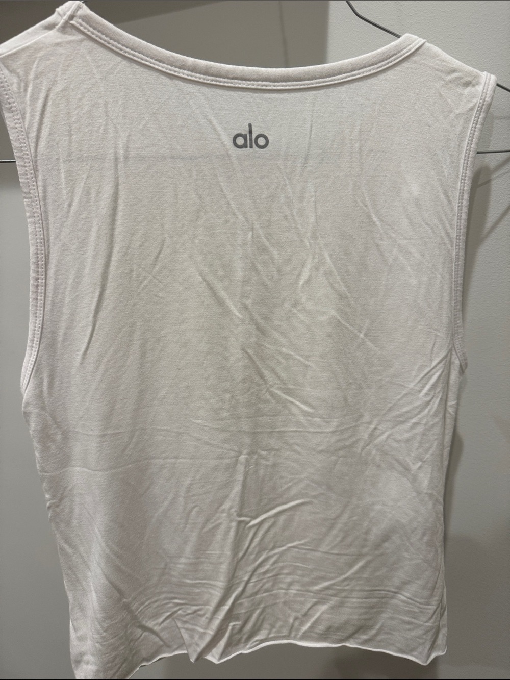 Alo tank - Picture 2 of 2